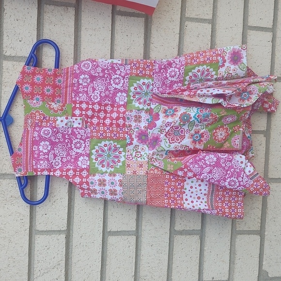 Pink dress/flowers - Picture 10 of 12